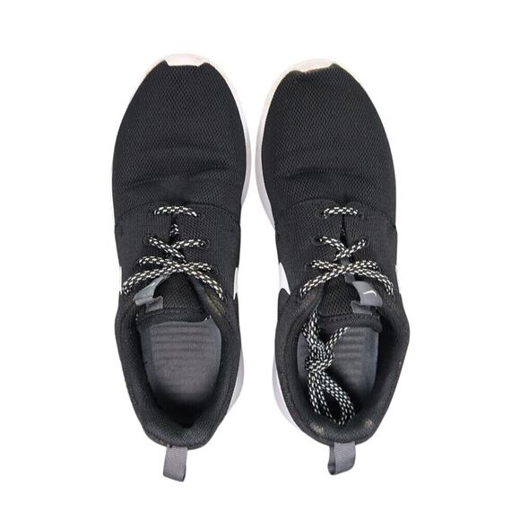 Nike Shoes Womens 7 Athletic Trainers Roshe One Sneakers Lifestyle Running Black - Picture 6 of 14